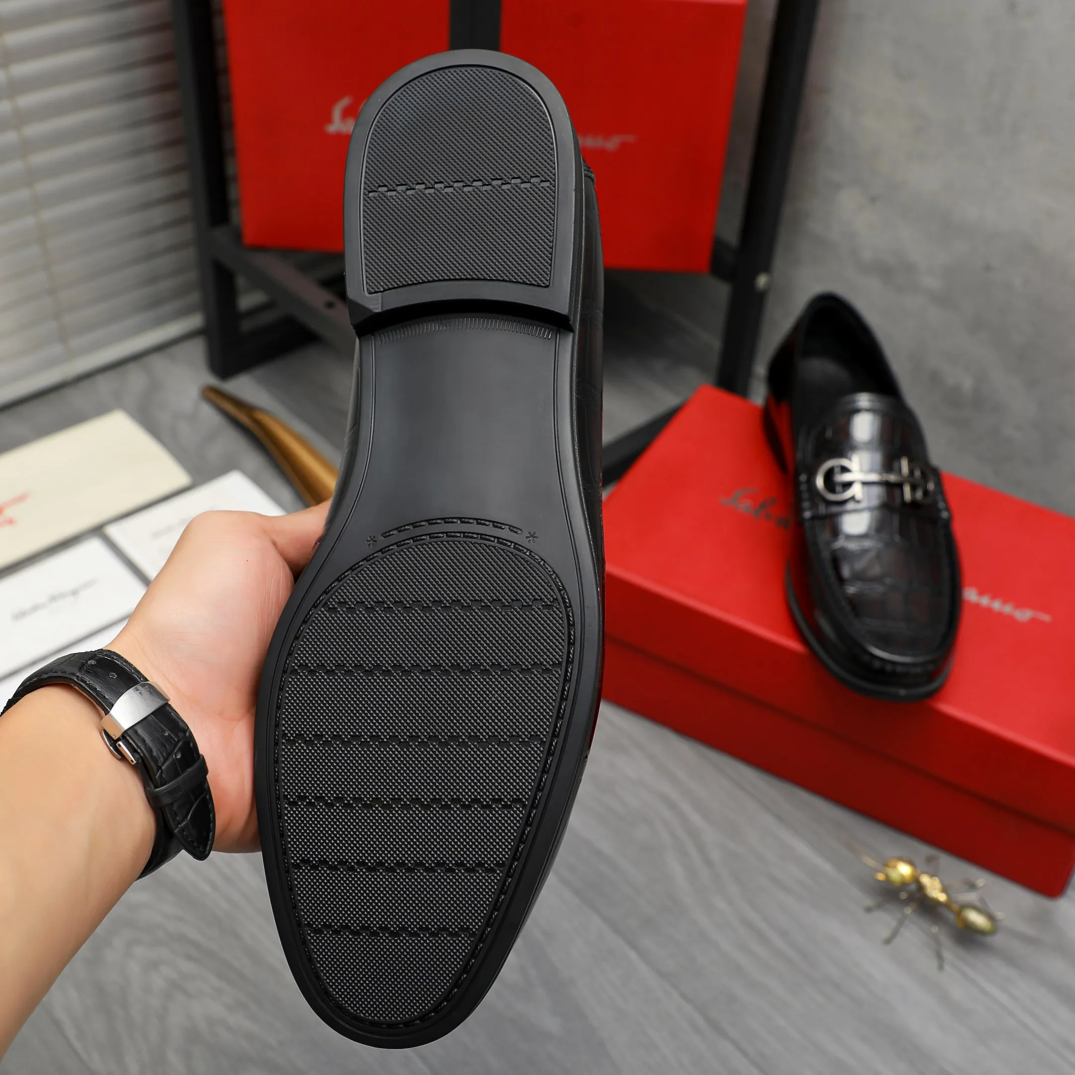 Men's shoes 💰p442 Product trademark: Ferragamo "Ferragamo" business slip-on leather shoes, regular size: 38-46 (45.46 custom-made, non-returnable) Product material: selected stone pattern embossed cowhide upper, cowhide lining, rubber outsole